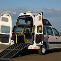 Lada Largus для перевозки людей с ограниченными возможностями с пандусом